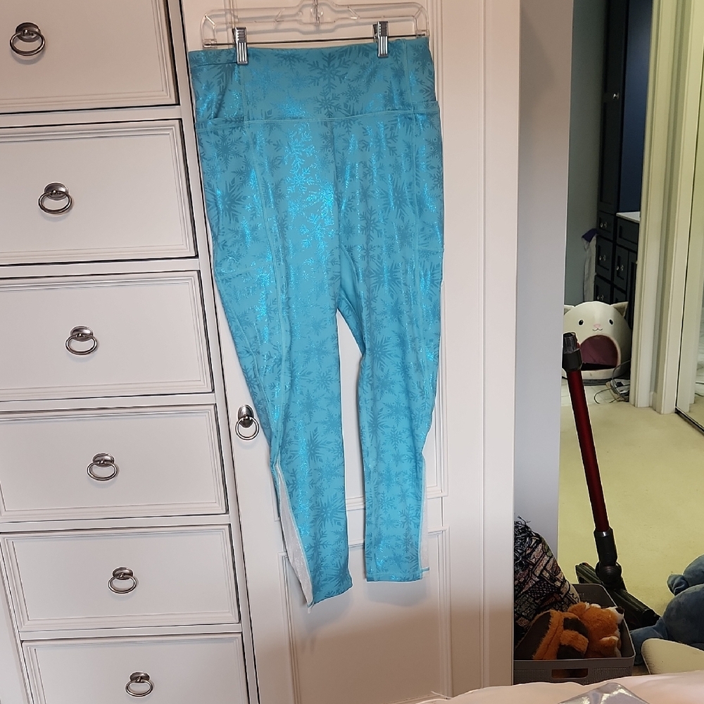 Crowned Athletics Leggings